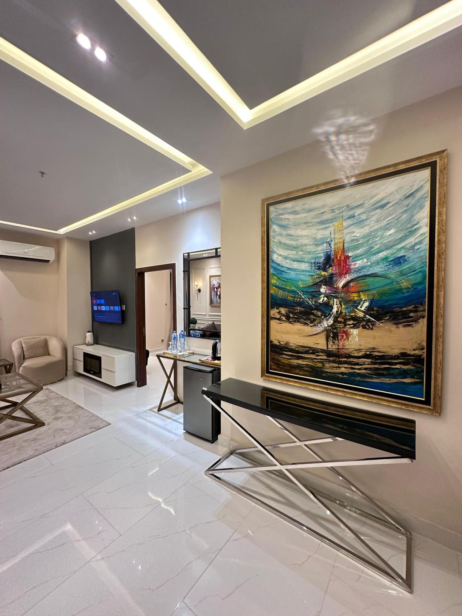 Pavilion Suites - Premium Aparthotel In Bahria Town Rawalpindi Exterior photo