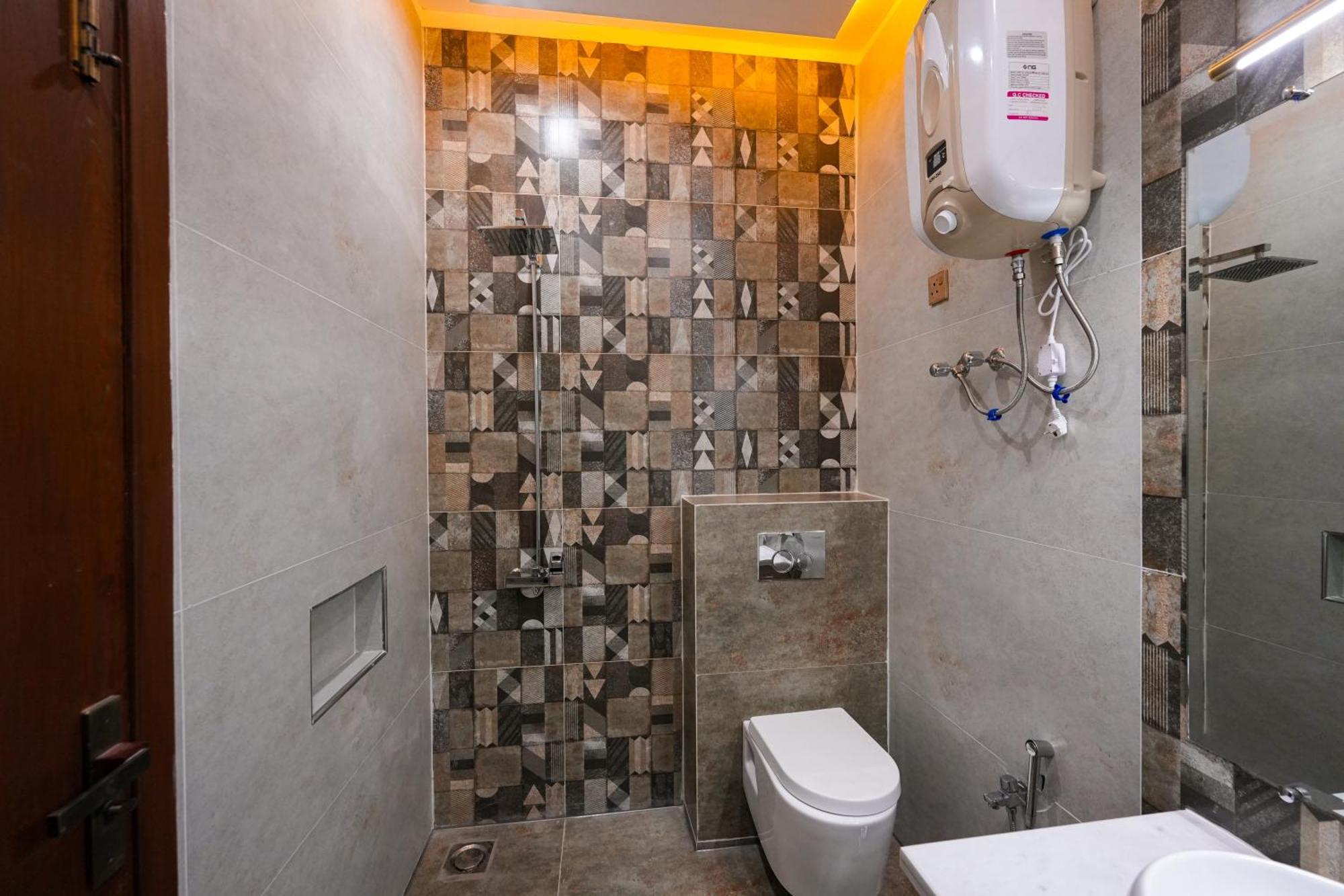 Pavilion Suites - Premium Aparthotel In Bahria Town Rawalpindi Exterior photo