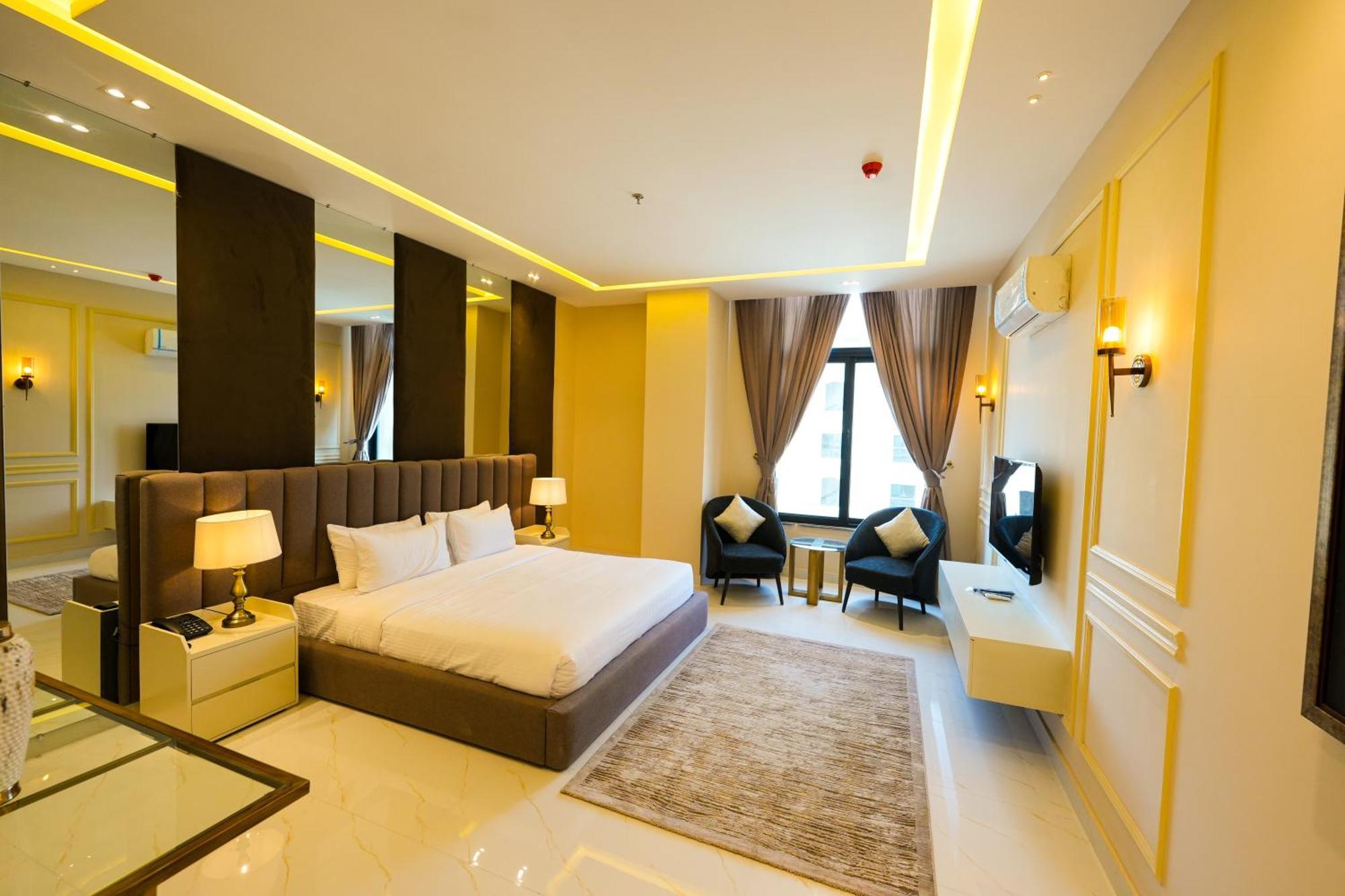 Pavilion Suites - Premium Aparthotel In Bahria Town Rawalpindi Exterior photo