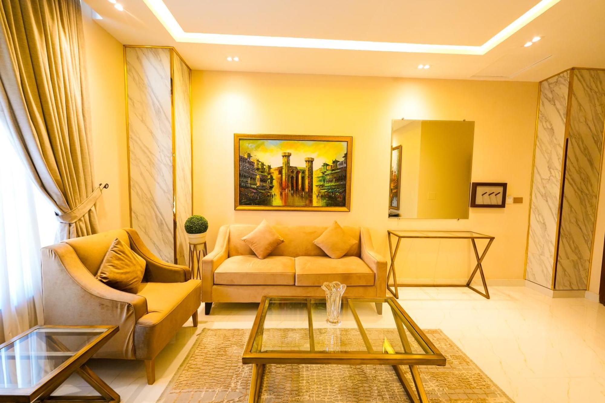 Pavilion Suites - Premium Aparthotel In Bahria Town Rawalpindi Exterior photo